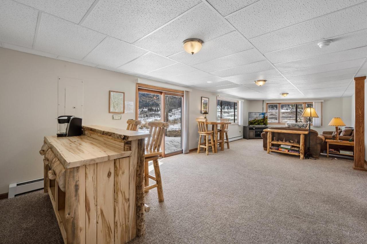 Lily Mountain Lodge - Amazing Mountains Views, Private Hot Tub, Great Location Estes Park Bagian luar foto